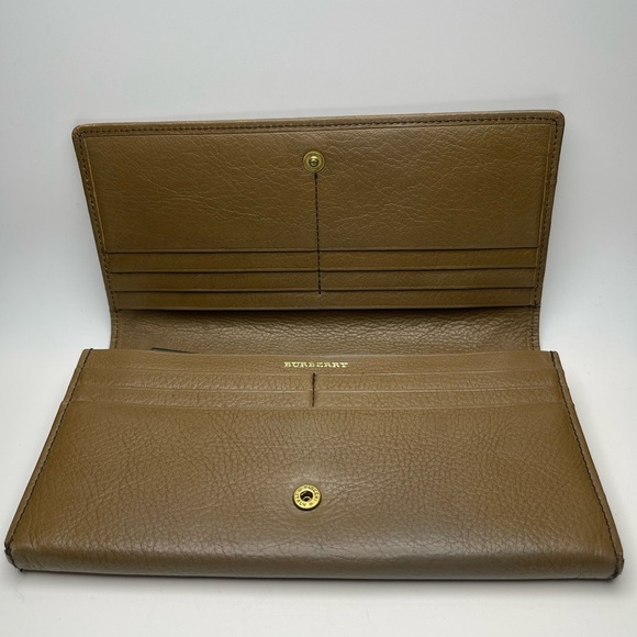 Burberry Brown Leather Long Wallet - Preowned - Picture 3 of 15